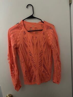 ALO Yoga Coral Distressed Open-Knit Long Sleeve Crop Top